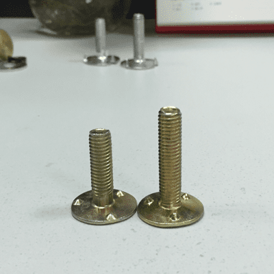 elevator bolt bucket