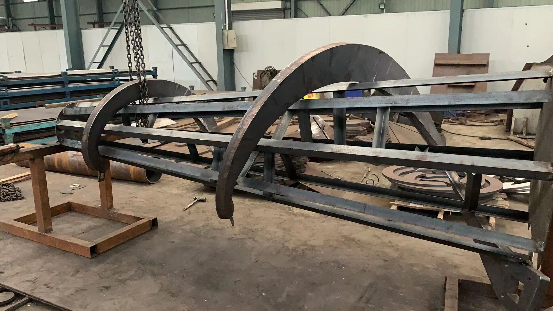 custom tapered screw conveyor flight with smooth transition